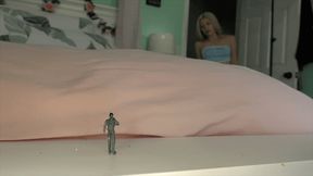 Ukrainian Giantess Anna Kovachenko Has Fun With Shrunken Tiny (SD 720p WMV)