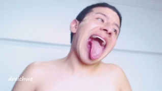 Saliva caliente de mi boca