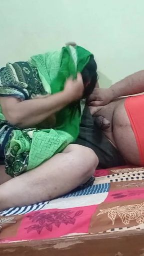 Sweety Bhabhi sex with Blinkit Delivery Boy, Full Hindi Video   Clip 1