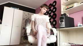 Cutie lovehomeporn xxx by Love Home Porn