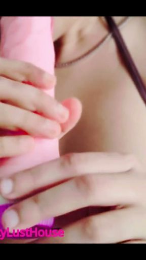 desi girl ziya sucked big cock, extreme blowjob by indian girl   Clip 1