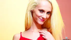 Sadie Hartz - The Smallest Spinner Solo