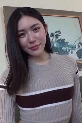 A Vivid Private Session with Aya, 27, Steeped in the Scent of Desire - 1