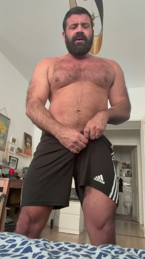 Delivery Guy Demands a 5-star Review