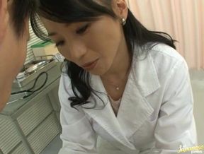 Naughty Nurse Natsumi Kitahara Gives Horny Guy Steamy Treatment