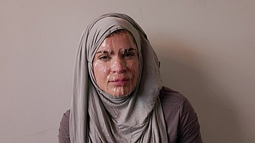 Hijab cosplay - American milf blowjob