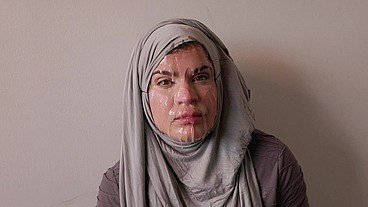 Hijab cosplay - American milf blowjob
