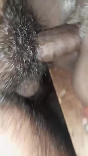 I am enjoying taking aunty's pussy
