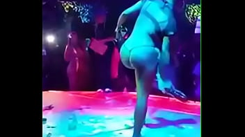 Amber Rose Twerking and Stripping Super HOT!!!