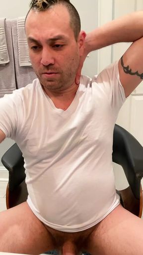 AustinT4400&#039;s newest video stroking his dick