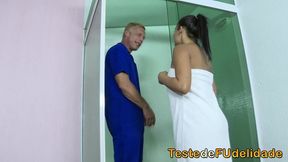 patroa gostosa fodendo na sauna com funcionario