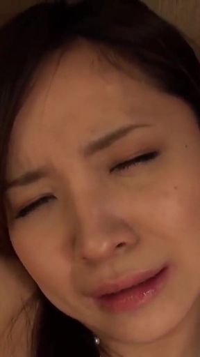 Yuna Mizuki Caught in a Life Changing Moment - Ep1