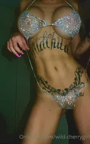 Only-fans-Milana SW-7