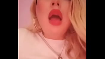 Tetona tocandose rico