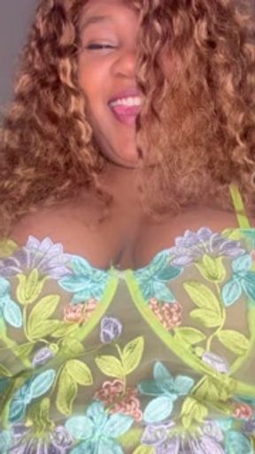 BBW EBONY MILF playing with herself