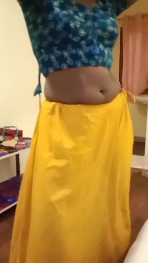 Exotic Cuckold Wife Teases Lover in Pink Bra Saree Navel Show in Hotel Bliss by Hotwifeplayx!