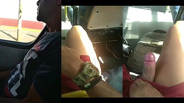 Me masturbando no transporte público do lado de desconhecidos