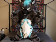 Fursuiter cums using venus 2000