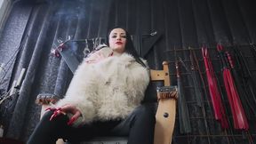 POV Smoking (FULL HD) – Lady Amira