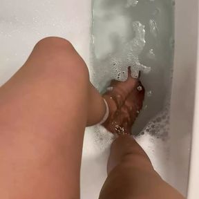 Tights in the bath