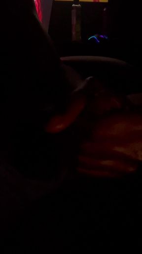 Amateur Latina trans girl shows off her skin while masturbating and giving a sen