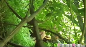 Hooker Gives Wild BJ and Sex in the Woods