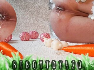 Hot Bunny cosplay hunk expulse tiny bunnies from his ass until huge anal prolpase.