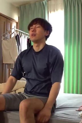 Love and Lust in an Adults-only Share House -ep1