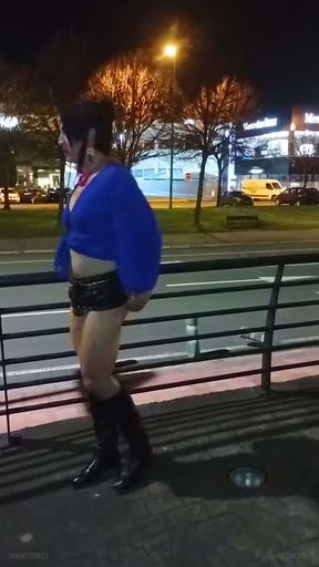 Taniax masturbate in the streets with big black dildo wearing sexy miniskirt