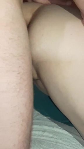 Emotional moment from &quot;beautiful pussy + cumshot&quot;