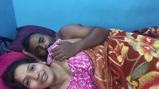 Bearded lad and his Desi wife decide to make a sex tape