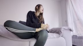 You Don&#039;t Know How Excited It Is to Masturbate After Playing with My Big Smelly Feet