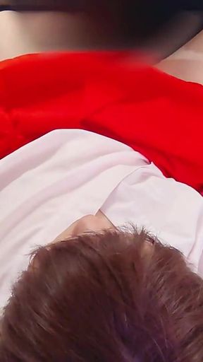 A Sense of Immorality When I Cum Inside a Cute Shrine Maiden in a Miniskirt