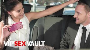 Naughty babe Eveline gets drilled in the backseat