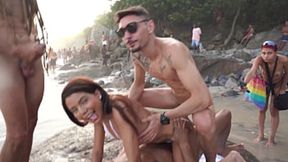 Daped-In-Public #3: Bianca DANTAS takes a huge schlong in her perfect ass at an overflooded beach