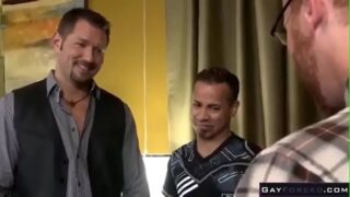 Mamada, eyaculación, trío, follar, sexo en grupo, chupar, correrse, grupos &#8211; putas gays con enormes penes follando por el culo