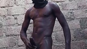 negao de pirocao batendo aquela punheta gostosa