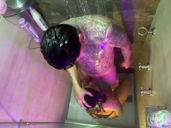 My husband leaves me a camera in the bathroom and Seda