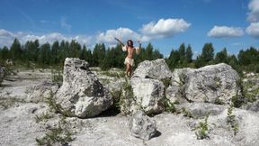 Topless Dance in White Stone Quarry