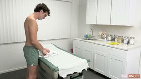 Stimulating Treatment Hung Jesse Zeppelin &amp; Mark Something, as the Doctor's Hands-on Exam Turns Into a Bareback Ride