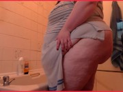 BBW SSBBW STRIPS OFF READY FOR THE SHOWER CURVY BODY