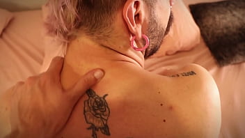 Photographer fucked bareback, sweaty and with great desire the hot kinky guy the way he likes it