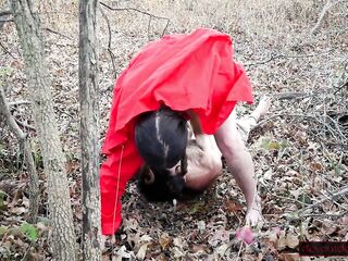 Little Red Chemise: Bushy peasants have historical hump in cold woods