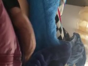 Mi pene erecto de 20cm saludando