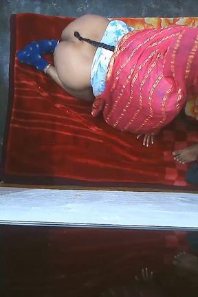 Sexy Milky Maid's Fuck