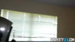 Sexy - Latina agent cheers up client with some sex