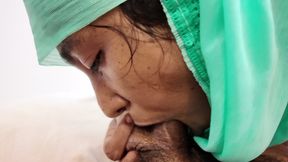 MUSLIM deepthroat queen need cum in mouth twice wow.......