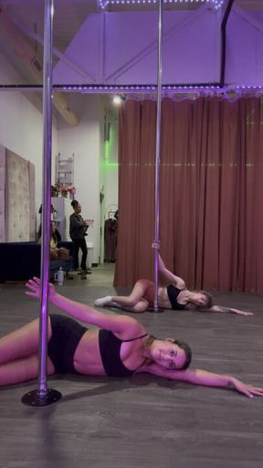 Double Domme Pole Dance pt2