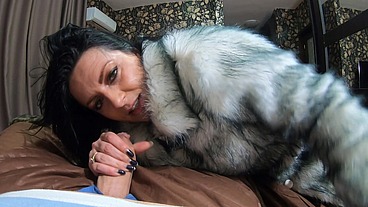 MilfyCalla- Face fuck,cum play while wearing a hot grey fur-coat and long boots 214