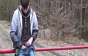 Twink Masturbates on Webcam